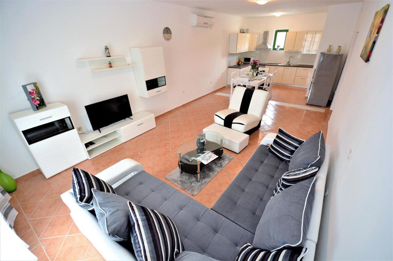 Villa Allegro Sukošan 외부 사진